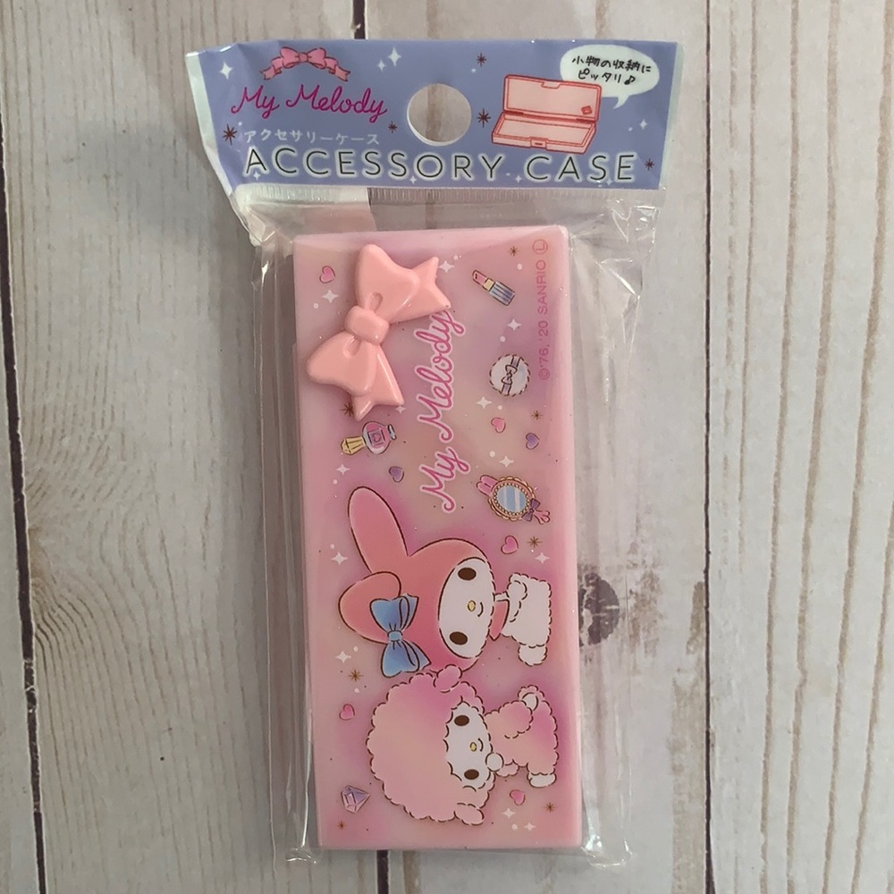 4/$25 NWT Sanrio My Melody Accessory Case